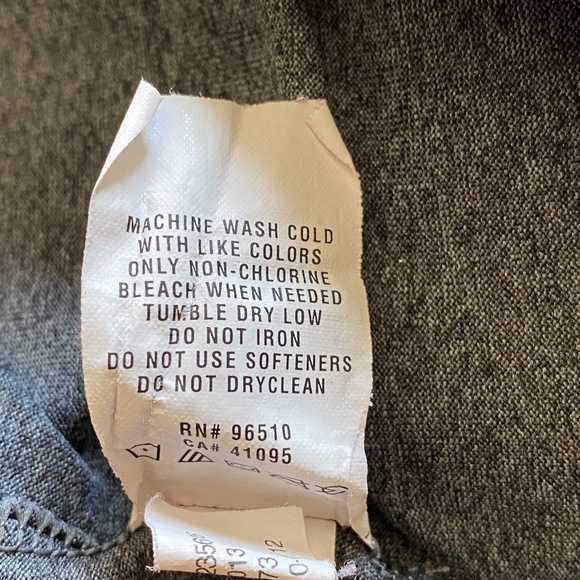 MEDIUM Under Armour Loose HeatGear Baseball Shirt - Picture 6 of 7